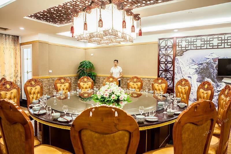 Wudangshan Jianpuzhai Hotel Danjiangkou Экстерьер фото
